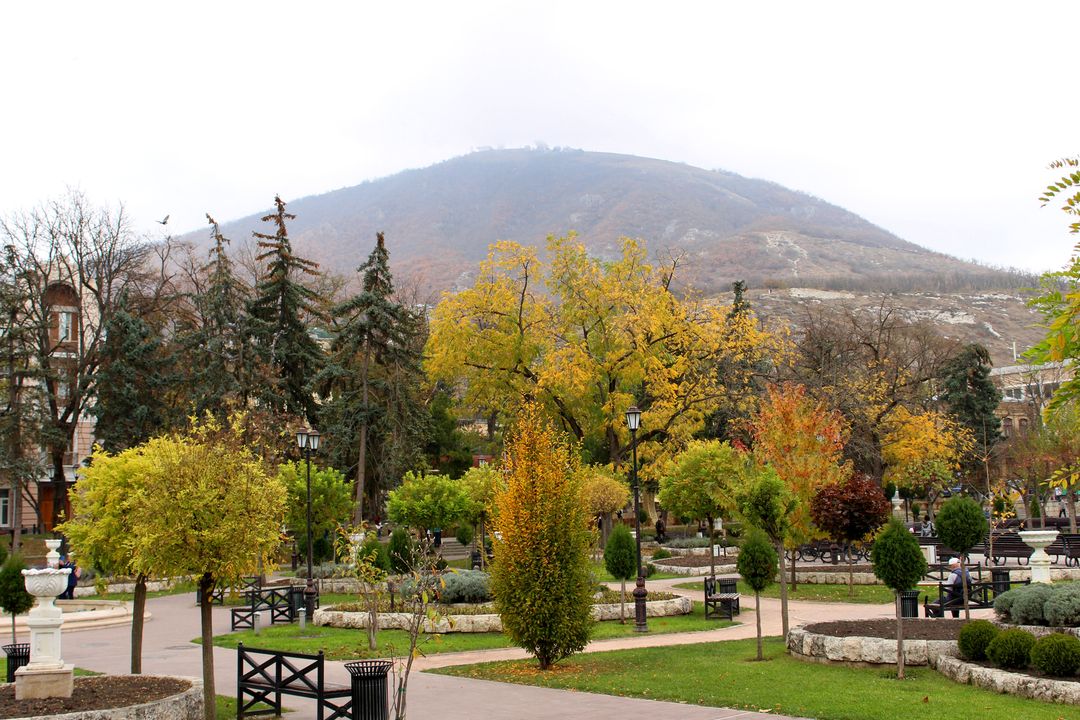 Гора Машук в Пятигорске: 3 способа подняться на главную вершину города