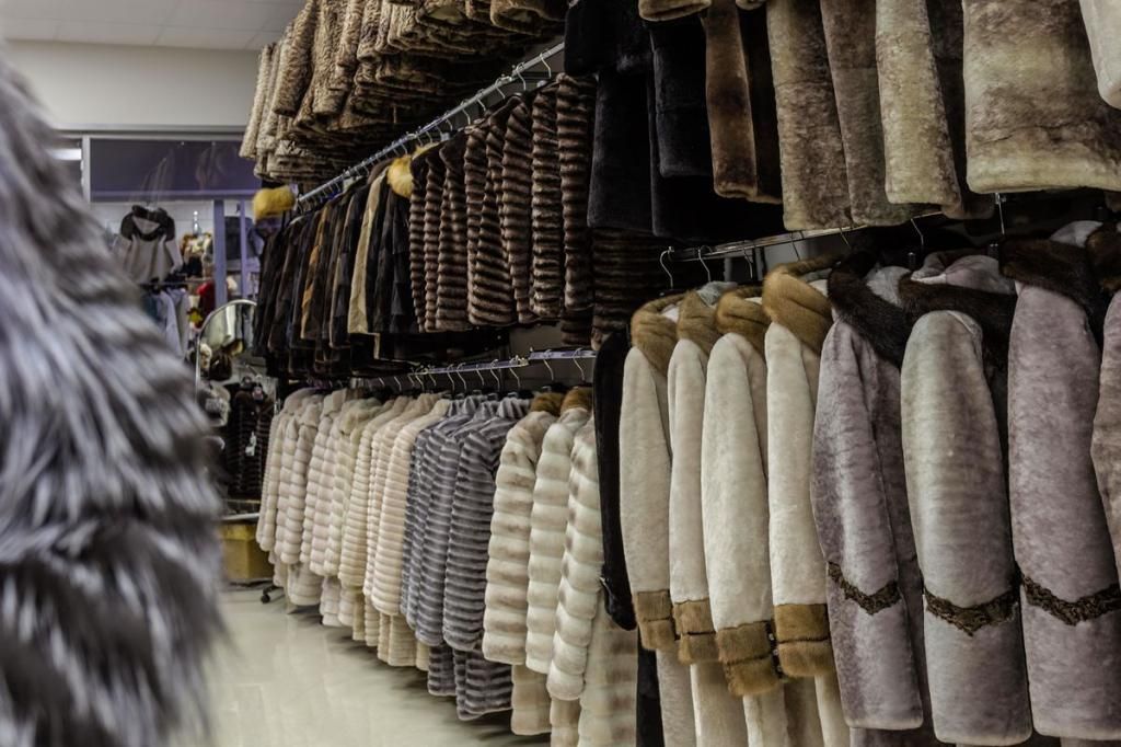 Экскурсия "За Шубкой на Кавказ. Шубный оптовый рынок"